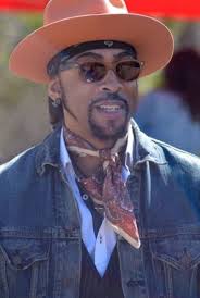 Happy Birthday to The Incredibly Talented, André Cymone. Thank you for  sharing your gift with the world. , Here’s to another trip around the sun  ☀️ 🙌🏽💜 , #WeLive2GetFunky 🎤🎸🎹🥁🎵🎶🎼🔥