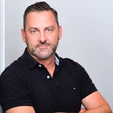 Mitarbeitende von Yunex Traffic