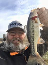 Jeffrey Vanderlinde doing work! #sharkyscharters #pacificpond #fishfield