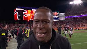 Can't-Miss Play: Pittsburgh Steelers running back Najee Harris VICIOUSLY  stiff-arms his way to Steelers' rookie rushing record