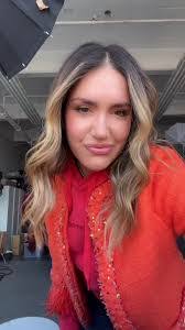 Krissy Jones's Instagram, Twitter & Facebook