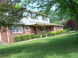137 Cumberland Shores Dr Hendersonville Tn 37075 4 Bedroom 3 Bath Parks Hendersonville Cumberland Outdoor Structures