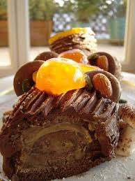 Daring Bakers Challenge Buche De Noel Au Chocolat Et Caramel Sale Chocolate And Salted Caramel Yule Log A Foodie Froggy In Paris Buche De Noel Chocolat Yule Buche De Noel