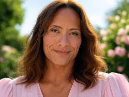 Famous Male Actors As Women