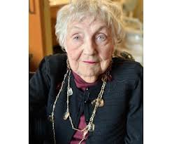 Juliann "Julie" Holt Obituary (2025)