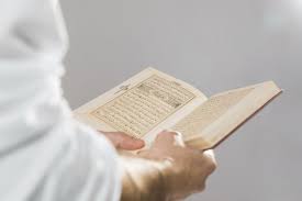 Murotal surah al waqiah (hari kiamat) irama bayyati oleh yosi nofita sari. Bacaan Doa Setelah Surat Al Waqiah Untuk Kemudahan Rezeki Kumparan Com