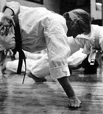 Karate Knuckles Google Search Karate Kyokushin Martial Arts