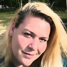 Amy Ownby's Instagram, Twitter & Facebook