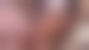 １８歳のスレンダーで黒髪の日本人美女。フェラとまんこに中出しセックス。無修正動画. - XVIDEOS.COM