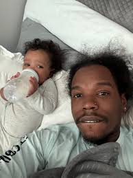 My name is Rayshaun , young father , Custom Builder , Industrial  Electrician Design/Install (high voltage) 😂 sober for work but will  partake in a happyhour , Drama free , searching for