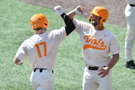 The 1951 tennessee volunteers baseball team represented the university of tennessee volunteers in the 1951 ncaa baseball season. Tennessee Vs Wright State Baseball Video Highlights Score Ncaa Tournament