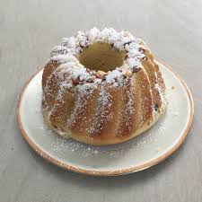 Ouglof Pour Le Petit Dejeuner De Demain Fait Dans Le I Cookin Et Cuit Dans Le Moule Brioche De Guy Demarle Food Desserts Doughnut