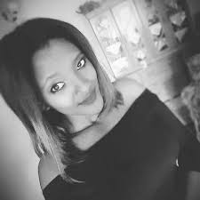 አንተን መራቅ የፈለገ ሠው ሁሌ ካንተ ትንሽ ስህተቶችን ይፈልጋል አንተን መሪቅ የማይፈልግ ሰው ደግሞ ስህተቶችን አርሞ  ሁሌ በንፁህ ፍቅሩ ያሸንፍሃል ።