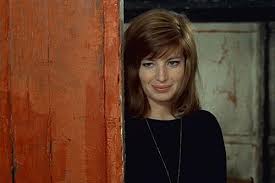 Monica starts drinking to be able to stand boring sober bobby and bobby breaks up with her because he thinks he can't be in a … Babylon In Berlin 60s Italia Red Desert Il Deserto Rosso