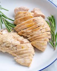 How to poach chicken breasts. How To Poach Chicken Breasts Step By Step Healthy Fitness Meals
