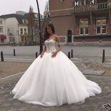 Früher konnten sich nur adelige und vermögende leute ein weißes brautkleid leisten. Neu Spitze Prinzessin Brautkleider Weiss Hochzeitskleid Weisses Elfenbein 32 50 Hochzeitskleid Prinzessin Spitze Hochzeitskleid Hochzeitskleid Corsage