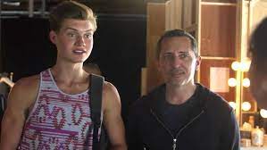 Bienvenue sur ma page officielle ! Huge In France Blue Fairy Film Blog