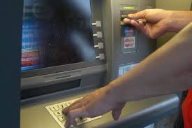 De O SÄƒptÄƒmanÄƒ Romanii Care Scot Bani De La Bancomat Sau Care IÈ™i ConsultÄƒ Soldul Au Observat Acest Mesaj Cum SÄƒ L Interpreteze Corect