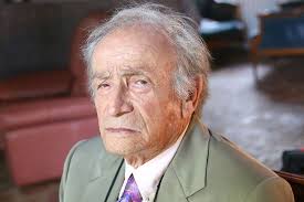 Michel constantin et andré pousse se sont croisés sur les plateaux de plusieurs films, dans lesquels ils incarnaient tous deux les mêmes types de c'est là que le réalisateur jacques becker, dont le fils joue sur les mêmes parquets, remarque michel constantin. Mort De Venantino Venantini Le Dernier Tonton Flingueur