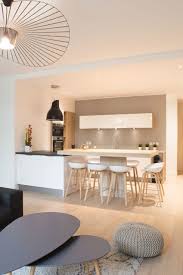 Jeu De Couleurs Homify Cuisine Moderne Idee Deco Cuisine Amenagement Cuisine
