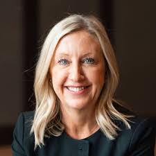 We are proud to share that Paravel, our new development in Eden Prairie,  was recognized with the Suburban Multifamily Southwest award at last  night's Minnesota Real Estate Journal Real Estate Awards. |