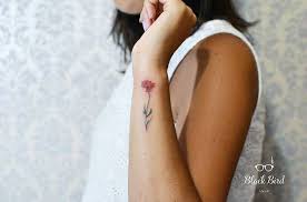 Ink tatoo tattoo foto tattoo script get a tattoo tattoo platzierung tattoo trend samoan tattoo polynesian tattoos tattoo flash. Flower Tattoo On The Left Wrist Side Wrist Tattoos Flower Wrist Tattoos Tattoos