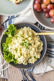 This Classic Egg Salad Sandwich Recipe Is The Perfect Easy Lunch Recipe Learn Ho Egg Salad Sandwich Recipe Classic Egg Salad Classic Egg Salad Sandwich Recipe