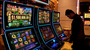 Macau and Singapore offer lessons on fighting gambling addiction ...