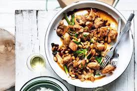 Erstmal das fleisch mit dem gemüse bei 180 grad ober/unterhitze im vorgeheizten ofen für 15 minuten vorgaren, dann die soße zubereiten, einmal kurz aufkochen lassen und über das fleisch und gemüse verteilen und weitere 30 minuten backen/garen lassen. Die Besten Fleischrezepte Fit For Fun