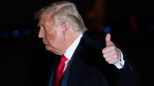 It was first broadcast in 1999 and is currently in its 23rd series. Ny Dokumentar Trump Gjorde Det Svart Att Vara Komiker Dn Se