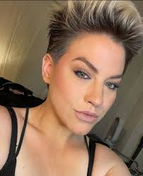 Babe check your account, I sent you money for your haircut” some men never  hear am before for their life 😭😭😭