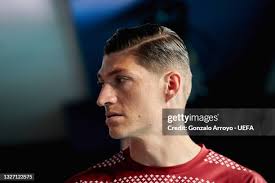 2,661 Steven Zuber Photos & High Res Pictures