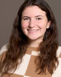 Emily Gorman's Instagram, Twitter & Facebook