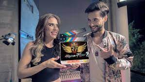 La reina del flow, solo en netflix. La Reina Del Flow 2 En Caracol Television Y Netflix Cuando Sera Estrenada La Temporada 2 Colombia Yeimy Montoya Carolina Ramirez Charlie Flow Carlos Torres Fama Mag