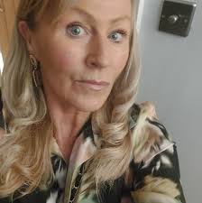 Recommendations for a local accountant with good knowledge of fhl's please.  😊