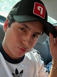 Ema Navarro (@emanavarro__) • Instagram photos and videos