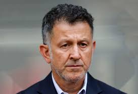 Juan carlos osorio deja al seleccionado paraguayo a pocos meses de arrancar la copa américa. Perfil Quien Es Juan Carlos Osorio El Rey De Los Cambios Alto Nivel