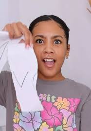 Alexis Mcdowell's Instagram, Twitter & Facebook