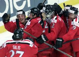 Dernier volet de notre série consacrée à ramona bachmann. Compte Rendu Du Match De Hockey Sur Glace Russie Suisse 3 Mai 2000