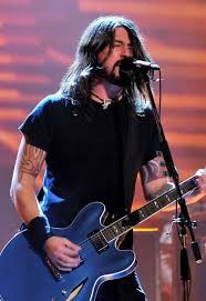 There Goes My Hero Watch Him As He Goes Lyrics Singing Dave Davegrohl Foofighters Foo Fighters Dave Grohl Foo Fighters Foo Fighters Dave