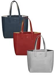 This Mercedes Benz Glam Shopper Tote Is A Fashionable Tote That Complements Any Ensemble And Boasts Enough Space Fashion Tote Shopper Tote Leather Business Bag