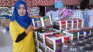 Check spelling or type a new query. Berburu Toples Kue Untuk Lebaran Di Kedaung Tribun Sumsel