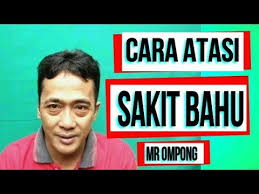 Sakit punggung sebelah kiri dapat disebabkan oleh berbagai hal, mulai dari masalah pada otot dan tulang belakang, saraf terjepit, hingga gangguan pada organ dalam tubuh. Cara Mengatasi Nyeri Pada Bahu Dengan Teknik Pijat Refleksi Mr Ompong Youtube