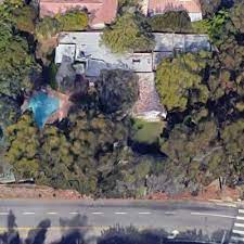 A young woman is murdered in the white house. Bruce Willis House In Los Angeles Ca 8 Virtual Globetrotting
