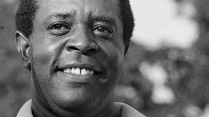 Golf pioneer Lee Elder