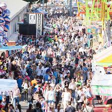 Ekka people's day is officially the royal national agricultural (rna) show day and a public holiday in brisbane only. This Year S Ekka Public Holiday Is Moving To A Friday So Brisbanites Can Enjoy A Bonus Long Weekend Concrete Playground