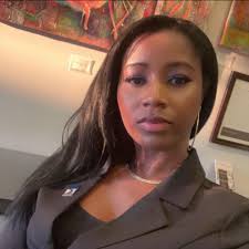 Carla Daveiga Realtor