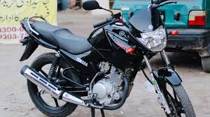 Introduced in 2005, it comes in naked, faired and 'custom' variants. Yamaha Ybr 125 Model 2019 Off 72 Www Daralnahda Com