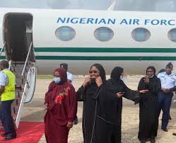 Sahara reporters is an online news agency based in new york city that focuses on promoting citizen journalism by encouraging everyday people to report stories about corruption, human rights abuses and other political misconduct in africa, with special focus on nigeria. Aisha Buhari Confirms Saharareporters Story On Near Air Mishap On Way From Dubai Healthcare System Medical Trips Medical Tourism