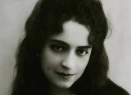 Marguerite Alibert: Courtesan, Murderess and Blackmailer of a King